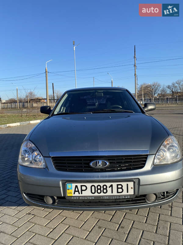 Хетчбек ВАЗ 2172 Priora 2008 в 