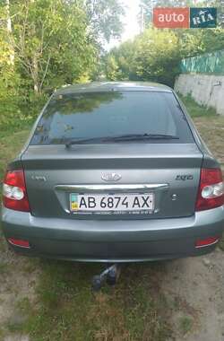 Хэтчбек ВАЗ / Lada 2172 Priora 2008 в Жмеринке