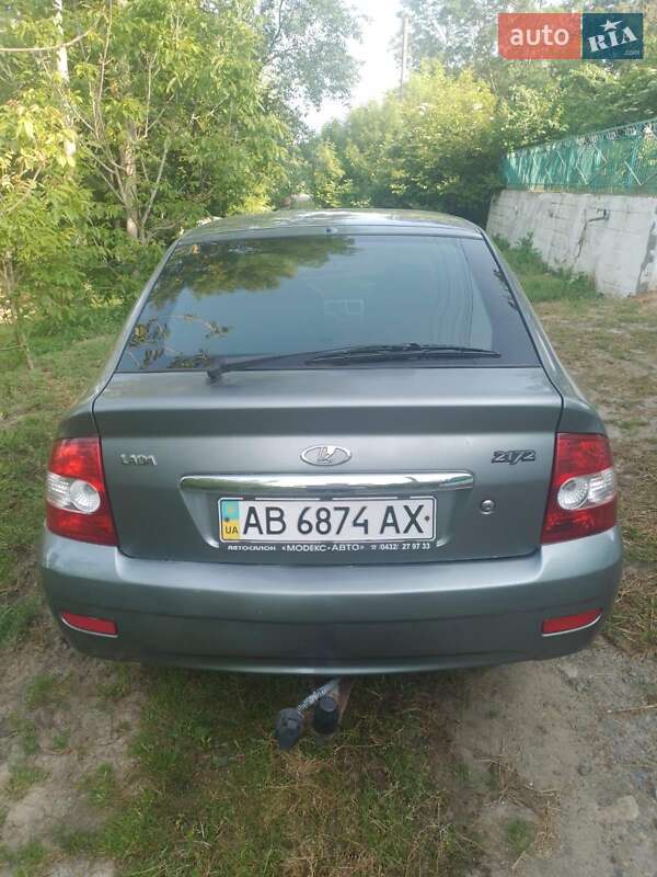 Хэтчбек ВАЗ / Lada 2172 Priora 2008 в Жмеринке фото 3 Хэтчбек ВАЗ / Lada 2172 Priora 2008 в Жмеринке