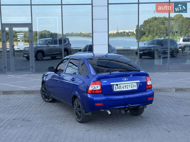 Хетчбек ВАЗ / Lada 2172 Priora 2010 в Хмельницькому