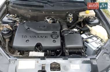 Хетчбек ВАЗ 2172 Priora 2008 в 