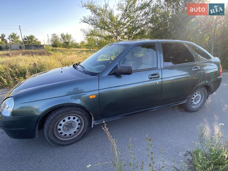 Хэтчбек ВАЗ / Lada 2172 Priora 2008 в Днепре