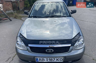 Хэтчбек ВАЗ 2172 Priora 2008 в 