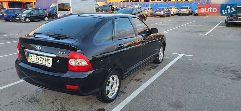 Хэтчбек ВАЗ / Lada 2172 Priora 2008 в Днепре
