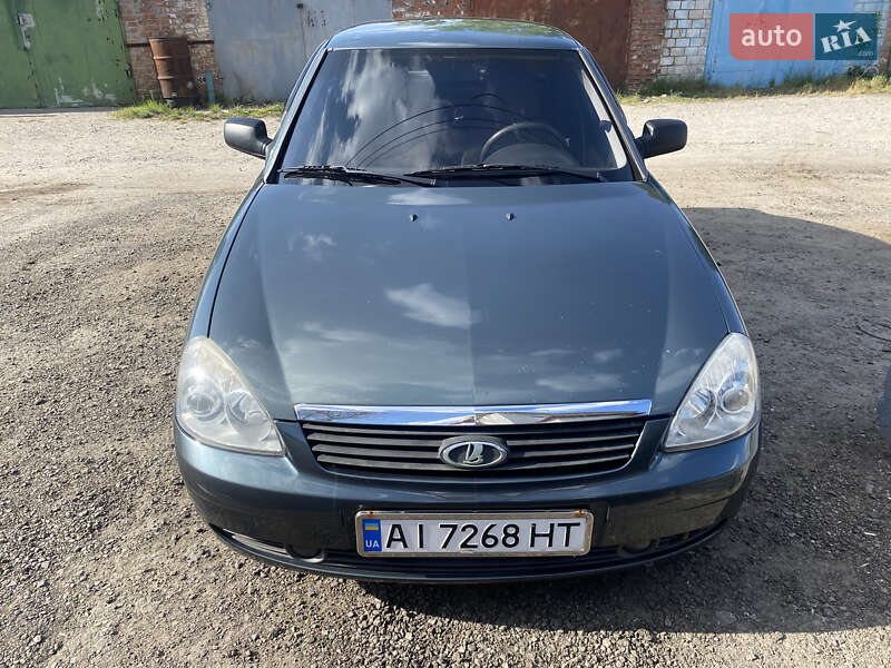 Хэтчбек ВАЗ / Lada 2172 Priora 2008 в Белой Церкви