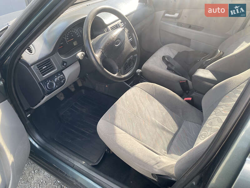 Хэтчбек ВАЗ / Lada 2172 Priora 2008 в Белой Церкви