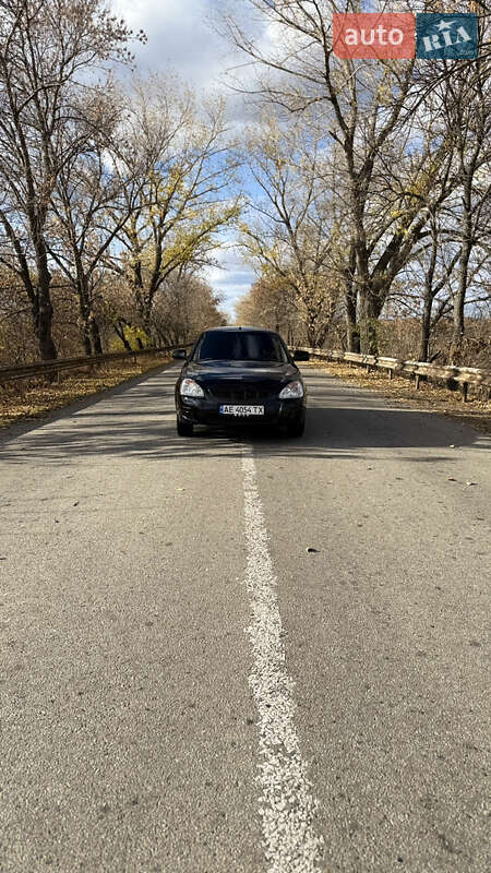 Хэтчбек ВАЗ / Lada 2172 Priora 2012 в Павлограде