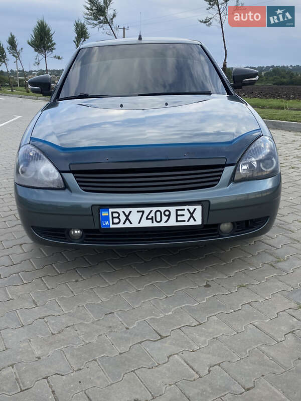 Хэтчбек ВАЗ / Lada 2172 Priora 2011 в Красилове