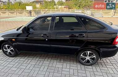 Хэтчбек ВАЗ 2172 Priora 2012 в 