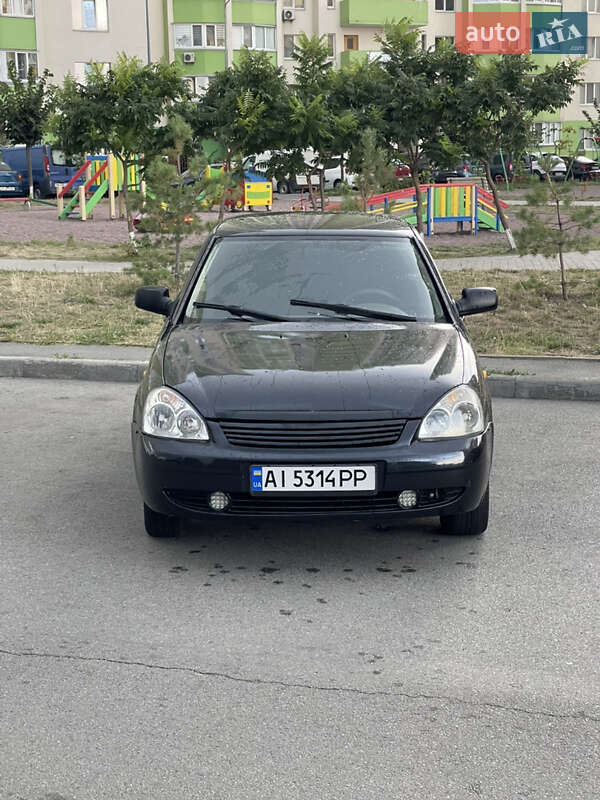 Хэтчбек ВАЗ 2172 Priora 2008 в 