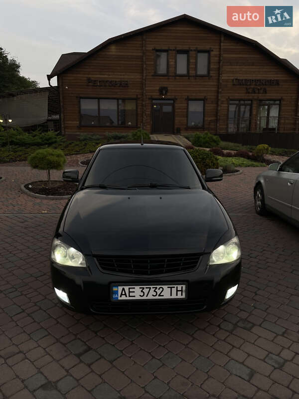 ВАЗ / Lada 2172 Priora 2013