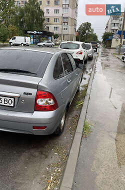 Хетчбек ВАЗ 2172 Priora 2008 в  фото 4 Хетчбек ВАЗ 2172 Priora 2008 в