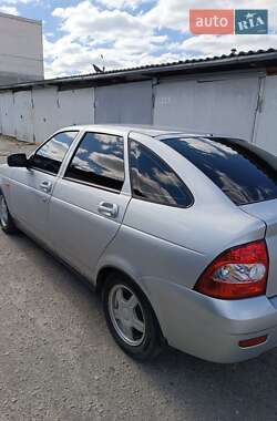 Хэтчбек ВАЗ 2172 Priora 2009 в 