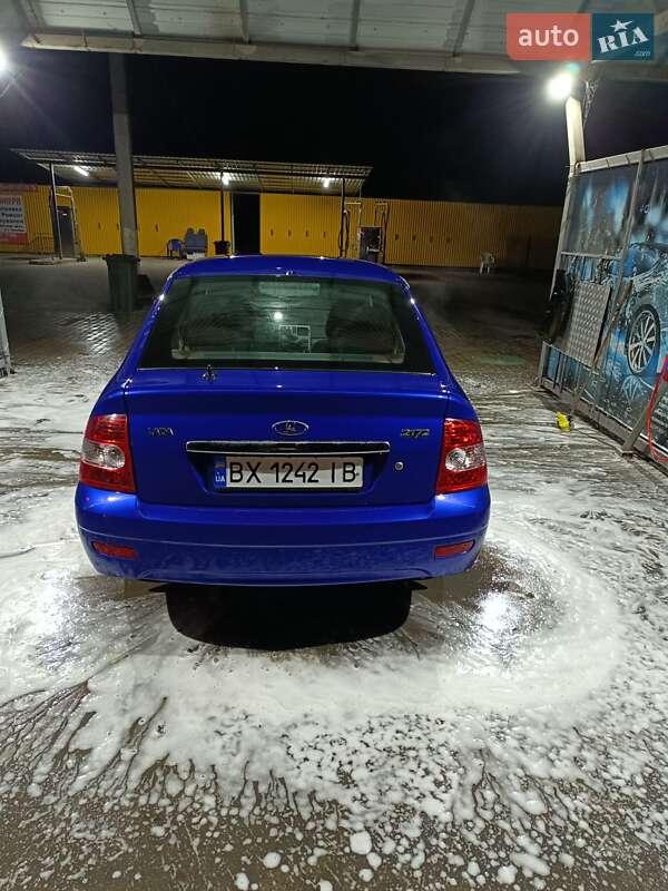 Хэтчбек ВАЗ / Lada 2172 Priora 2010 в Хмельницком