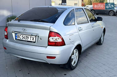 Хетчбек ВАЗ 2172 Priora 2008 в 