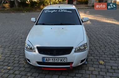 Хетчбек ВАЗ 2172 Priora 2012 в Чернівцях