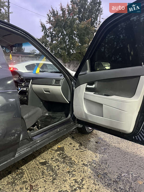 Хетчбек ВАЗ / Lada 2172 Priora 2008 в Києві фото 18 Хетчбек ВАЗ / Lada 2172 Priora 2008 в Києві