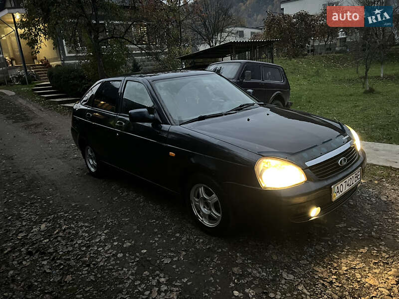 Хетчбек ВАЗ / Lada 2172 Priora 2008 в Біловарці