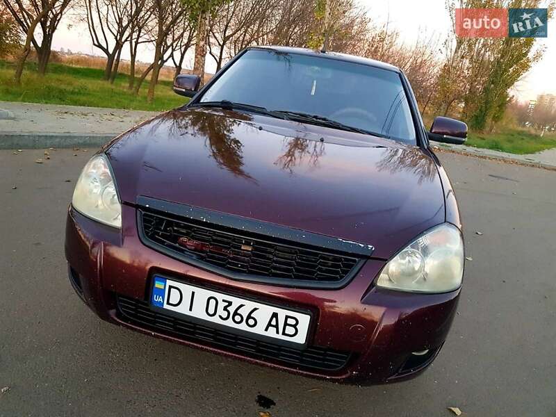 Хетчбек ВАЗ / Lada 2172 Priora 2013 в Миколаєві