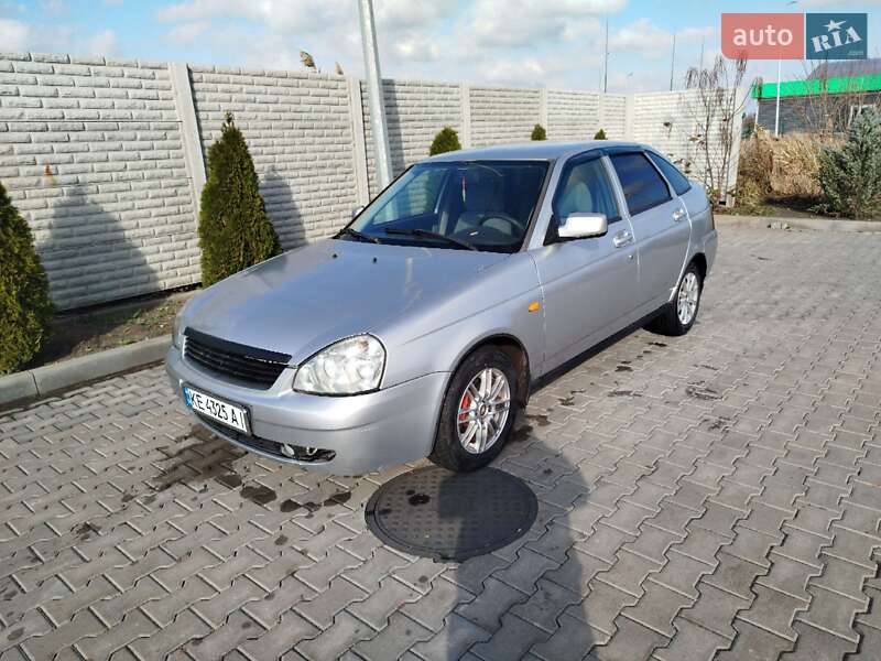 Хэтчбек ВАЗ / Lada 2172 Priora 2009 в Днепре