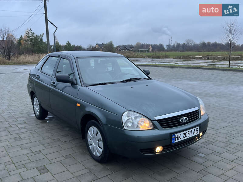 ВАЗ / Lada 2172 Priora 2008 ВАЗ / Lada 2172 Priora 2008