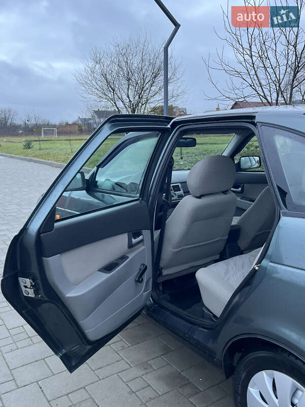 Хетчбек ВАЗ / Lada 2172 Priora 2008 в Здолбуніві фото 28 Хетчбек ВАЗ / Lada 2172 Priora 2008 в Здолбуніві