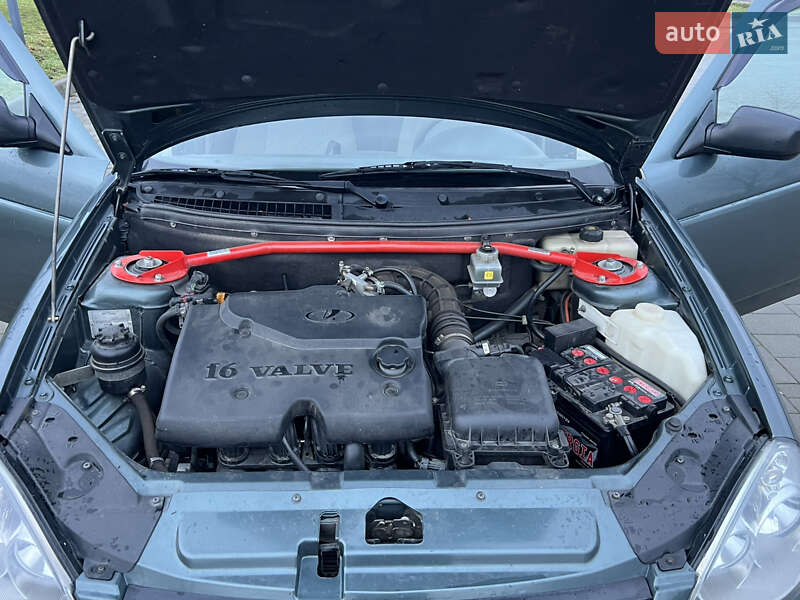 Хетчбек ВАЗ / Lada 2172 Priora 2008 в Здолбуніві фото 49 Хетчбек ВАЗ / Lada 2172 Priora 2008 в Здолбуніві