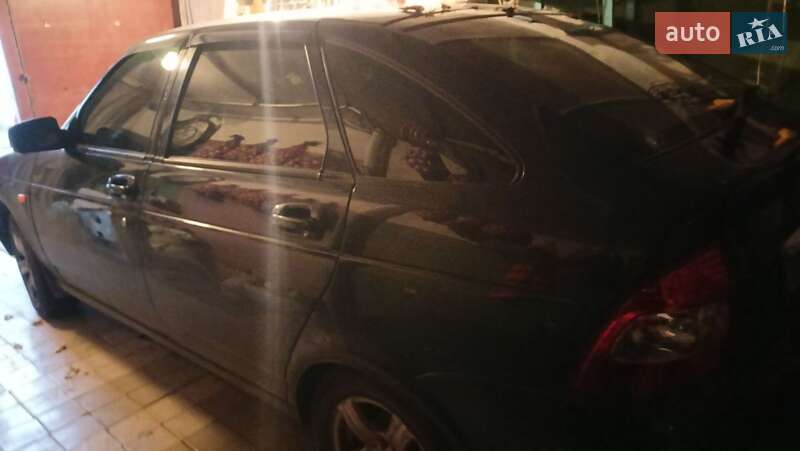 Хэтчбек ВАЗ / Lada 2172 Priora 2008 в Харькове