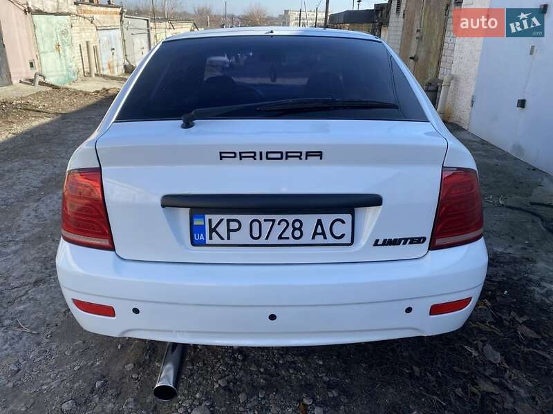 Хэтчбек ВАЗ / Lada 2172 Priora 2010 в Запорожье фото 3 Хэтчбек ВАЗ / Lada 2172 Priora 2010 в Запорожье