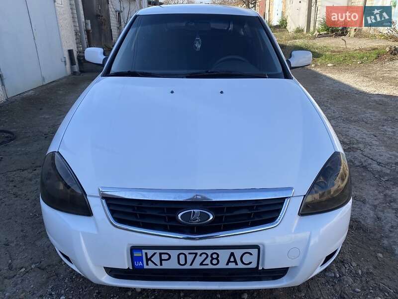 Хэтчбек ВАЗ / Lada 2172 Priora 2010 в Запорожье фото 18 Хэтчбек ВАЗ / Lada 2172 Priora 2010 в Запорожье