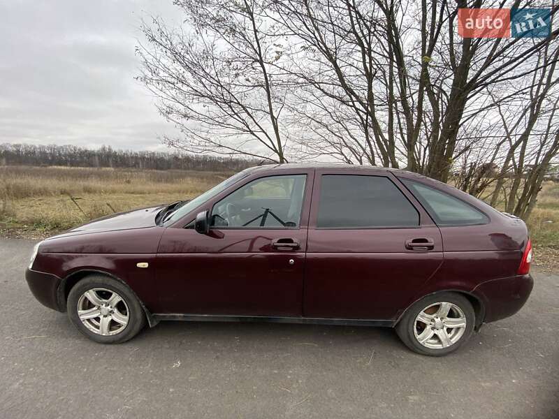 Хэтчбек ВАЗ / Lada 2172 Priora 2011 в Василькове