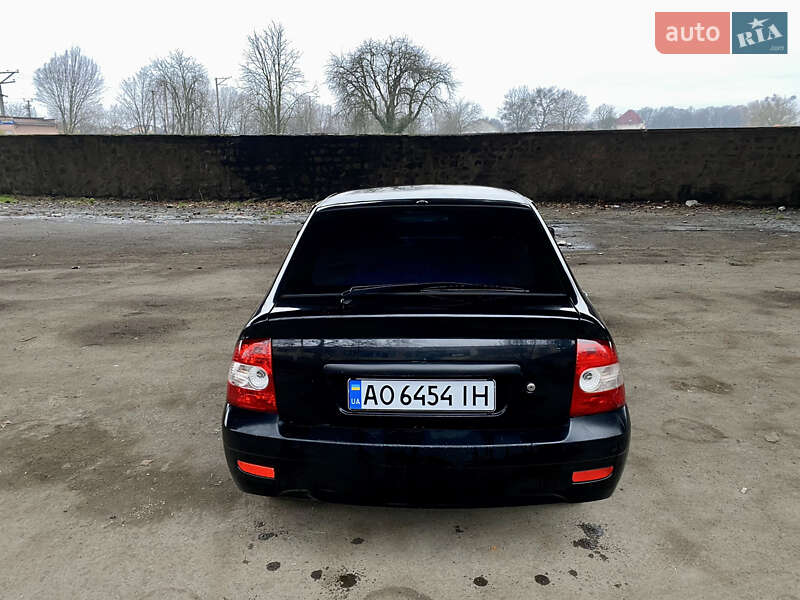 Хетчбек ВАЗ / Lada 2172 Priora 2008 в Мукачевому фото 5 Хетчбек ВАЗ / Lada 2172 Priora 2008 в Мукачевому