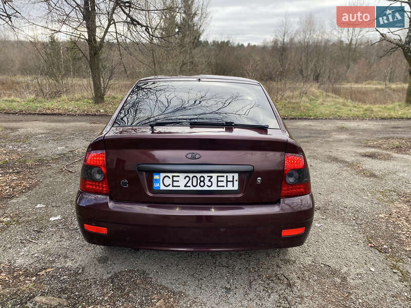 Хэтчбек ВАЗ / Lada 2172 Priora 2008 в Берегомете фото 4 Хэтчбек ВАЗ / Lada 2172 Priora 2008 в Берегомете