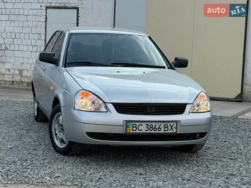 ВАЗ / Lada 2172 Priora