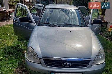 Хетчбек ВАЗ 2172 Priora 2009 в Бібрці
