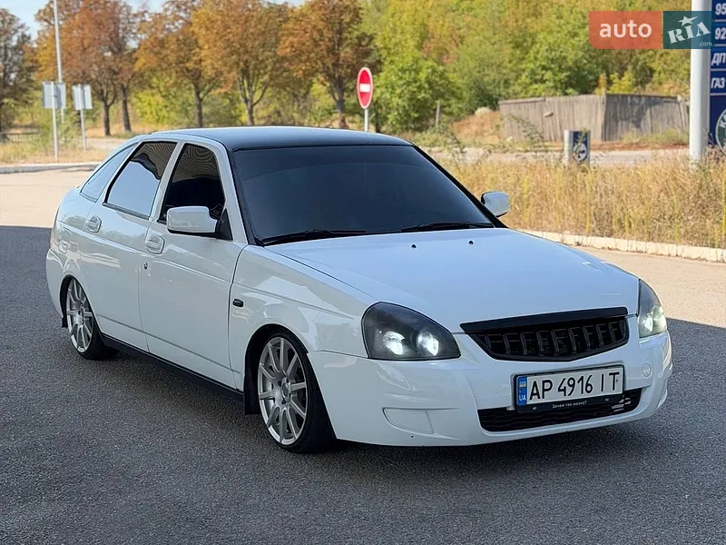 ВАЗ / Lada 2172 Priora 2011