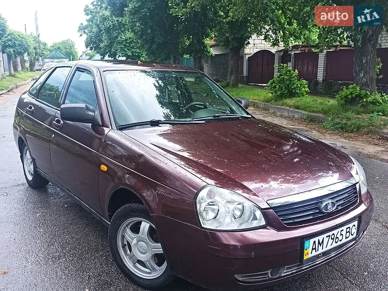 ВАЗ / Lada 2172 Priora 2011