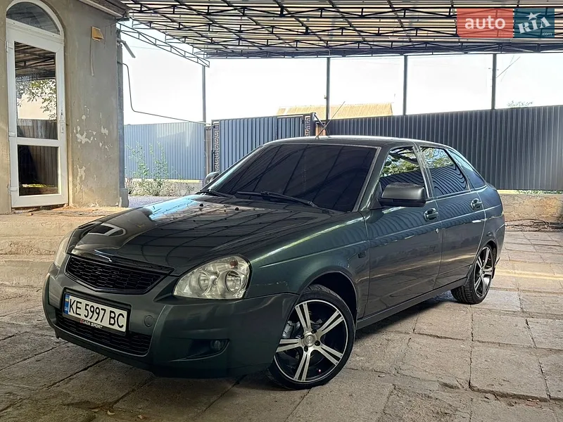 ВАЗ / Lada 2172 Priora 2011
