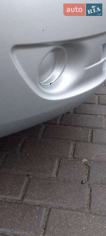 Седан ВАЗ / Lada 2190 Granta 2013 в Харькове фото 15 Седан ВАЗ / Lada 2190 Granta 2013 в Харькове