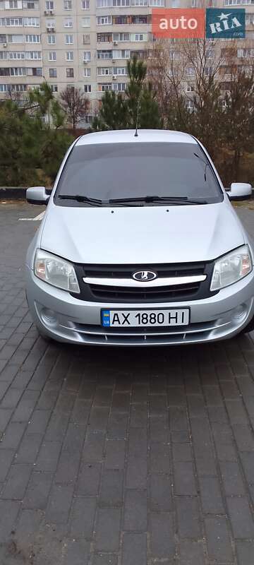 Седан ВАЗ / Lada 2190 Granta 2013 в Харькове фото 40 Седан ВАЗ / Lada 2190 Granta 2013 в Харькове