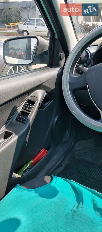 Седан ВАЗ / Lada 2190 Granta 2019 в Одесі