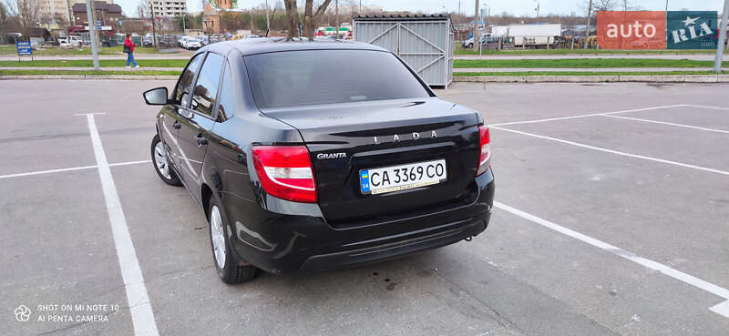 Седан ВАЗ / Lada 2190 Granta 2018 в Черкассах