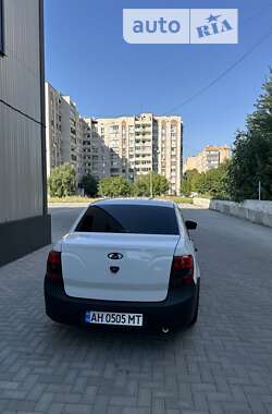 Седан ВАЗ / Lada 2190 Granta 2015 в Краматорске