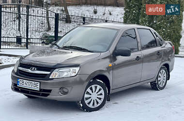 Седан ВАЗ / Lada 2190 Granta 2014 в Прилуках