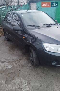 Седан ВАЗ / Lada 2190 Granta 2012 в Запорожье