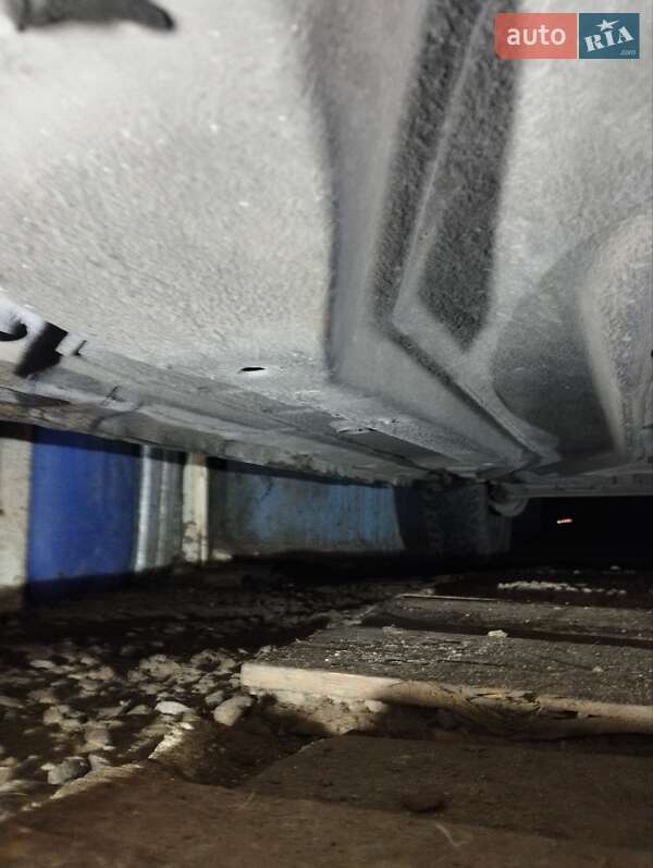 Седан ВАЗ / Lada 2190 Granta 2012 в Запорожье фото 4 Седан ВАЗ / Lada 2190 Granta 2012 в Запорожье