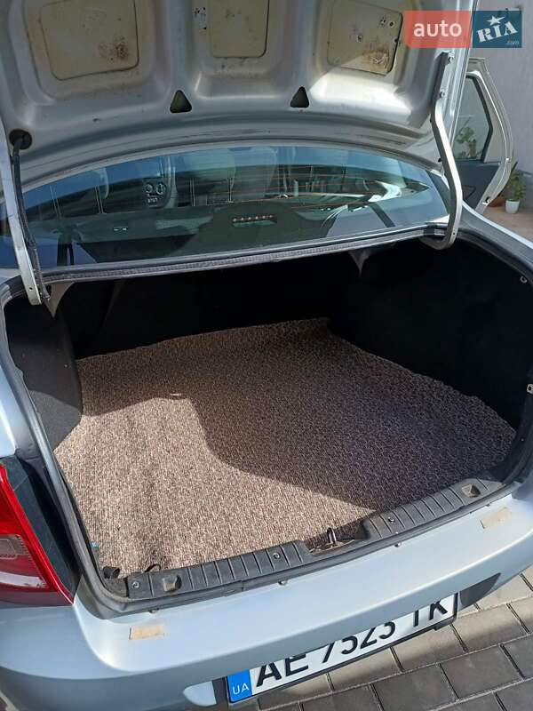 Седан ВАЗ / Lada 2190 Granta 2014 в Кривом Роге фото 10 Седан ВАЗ / Lada 2190 Granta 2014 в Кривом Роге