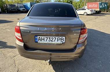 Седан ВАЗ 2190 Granta 2020 в 
