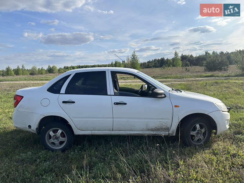 Седан ВАЗ / Lada 2190 Granta 2015 в Києві