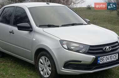 Седан ВАЗ 2190 Granta 2018 в Баштанке